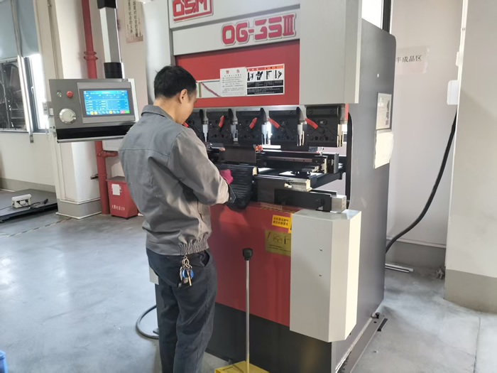 東莞鈑（bǎn）金工廠